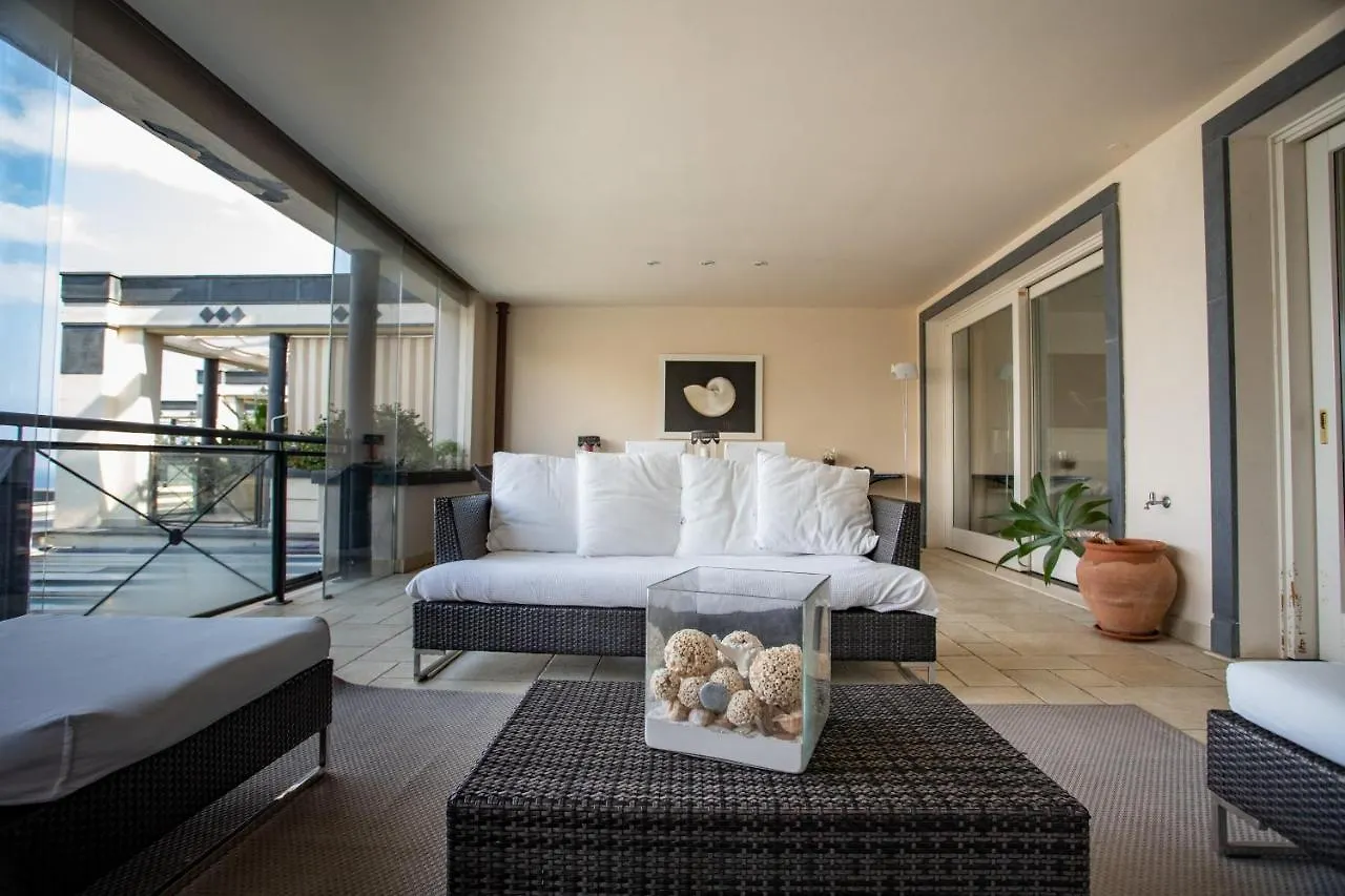 Beautiful Apartment In The Centre Of Taormina