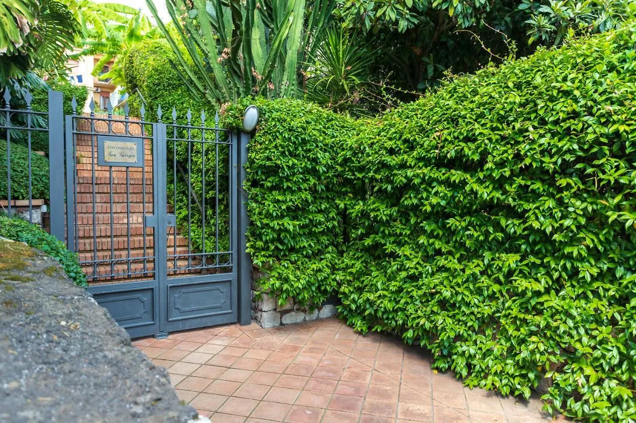 Beautiful Apartment In The Centre Of Taormina